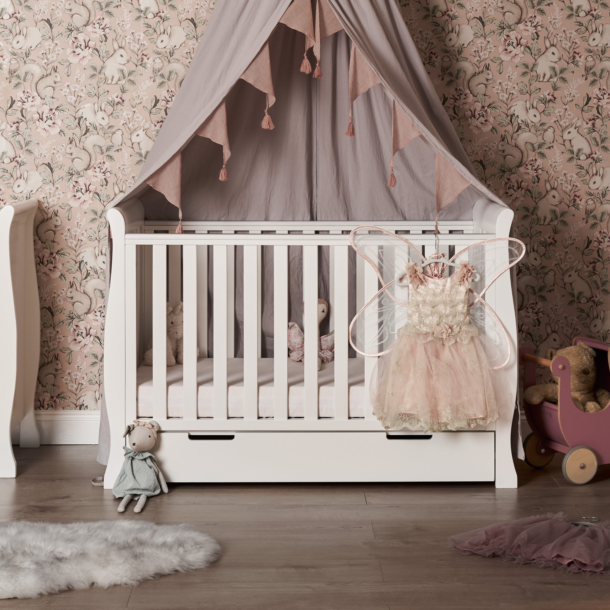 Lincoln sleigh cot bed best sale